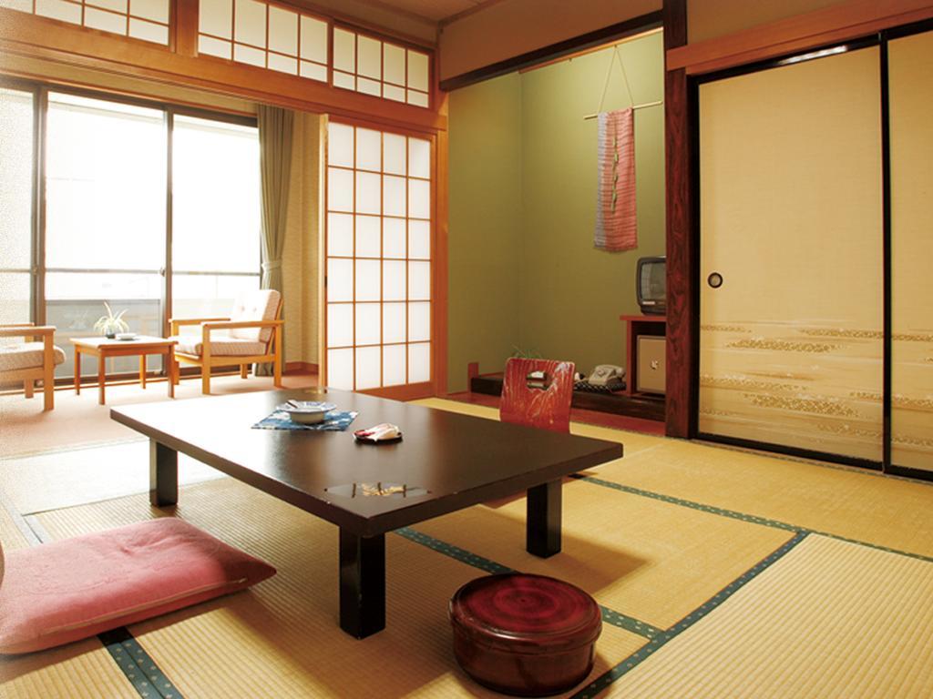 Yuzawa Hotel Quarto foto